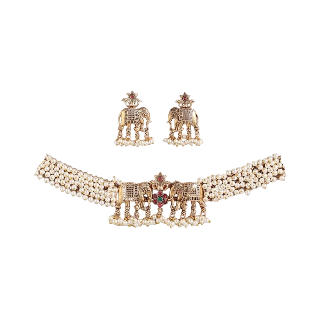 The Timeless Elegance of a Necklace: A Style Essential 1 Ruhratna
