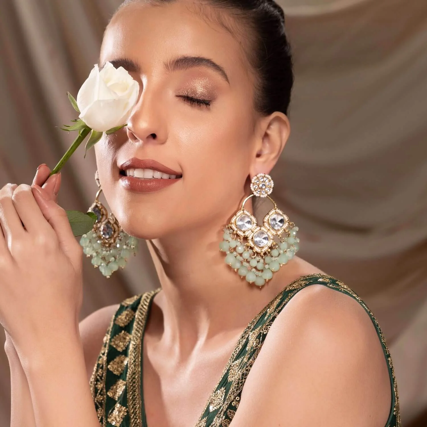 The Timeless Elegance of Pearl Jewellery: A Must-Have for Every Wardrobe 1 image 1