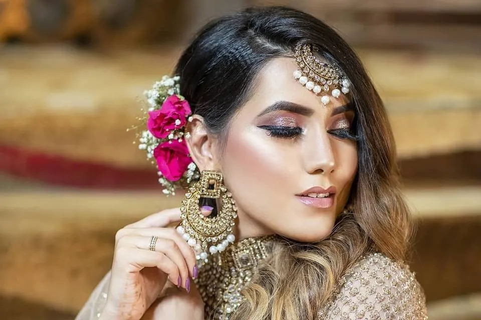 Polki Chandbali Earrings: The Must-Have Jewellery Trend for This Wedding Season 1 Polki Chandbali Earrings – 2025’s Wedding Jewellery Trend