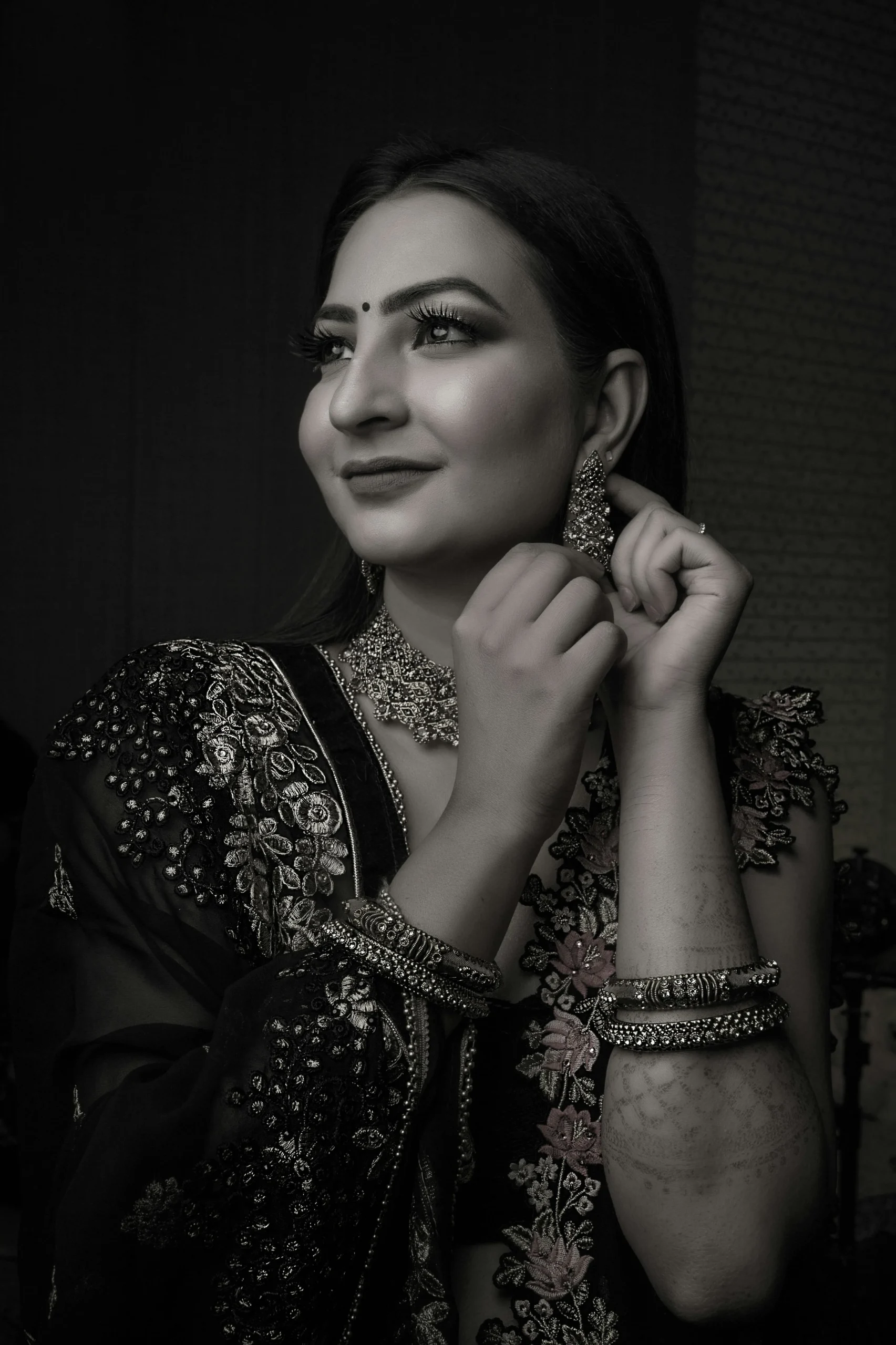 Oxidised Jhumkas vs Gold Jhumkas – Which Is Best for Monsoon Fashion?