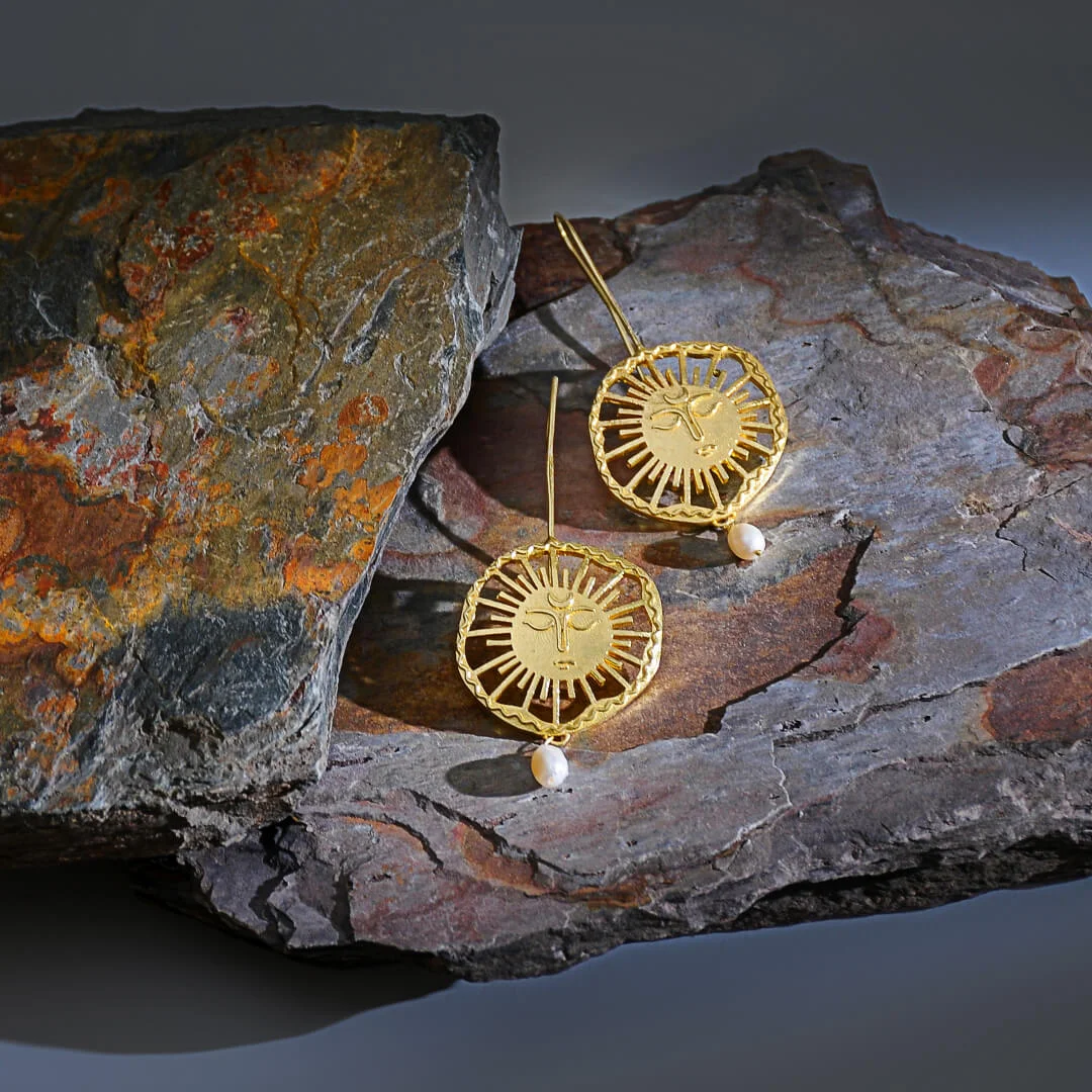 Surya – Gold-Plated Brass Drop Earrings with Pearl Accent Surya – Gold-Plated Brass Drop Earrings with Pearl Accent