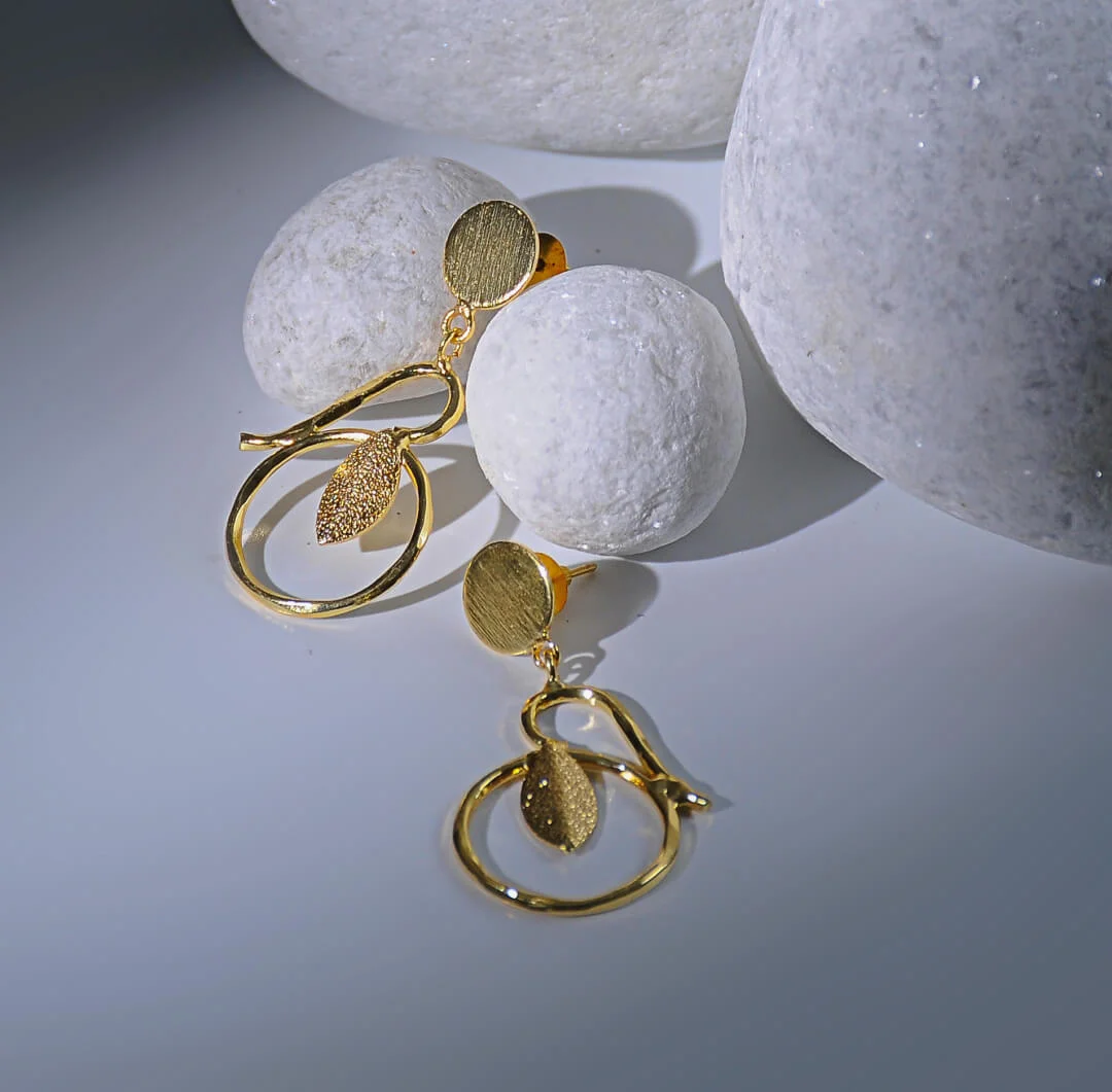 Mira – Leaf Drop Textured Gold-Plated Loop Earrings