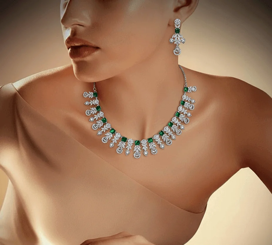 Evelise – Emerald Accents with Diamond-Cut Teardrop Necklace Set