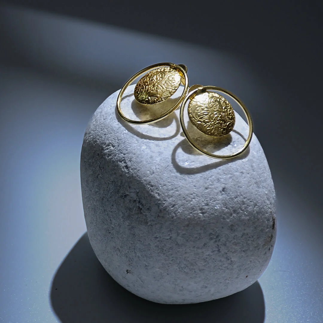 Lume – Textured Dome Gold-Plated Hoop Earrings