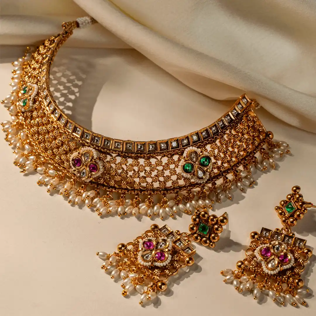 Pranvika – Antique Kundan Pearl Bridal Choker Set